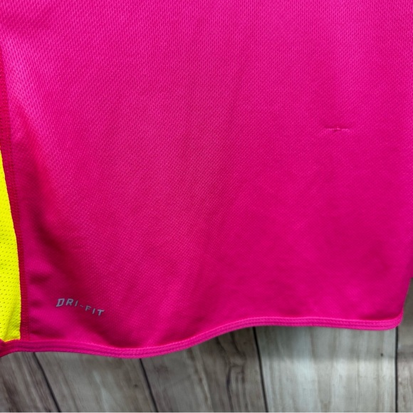 Nike Dri-Fit Women's Vibrant Pink and Yellow Tank Top - Picture 3 of 6